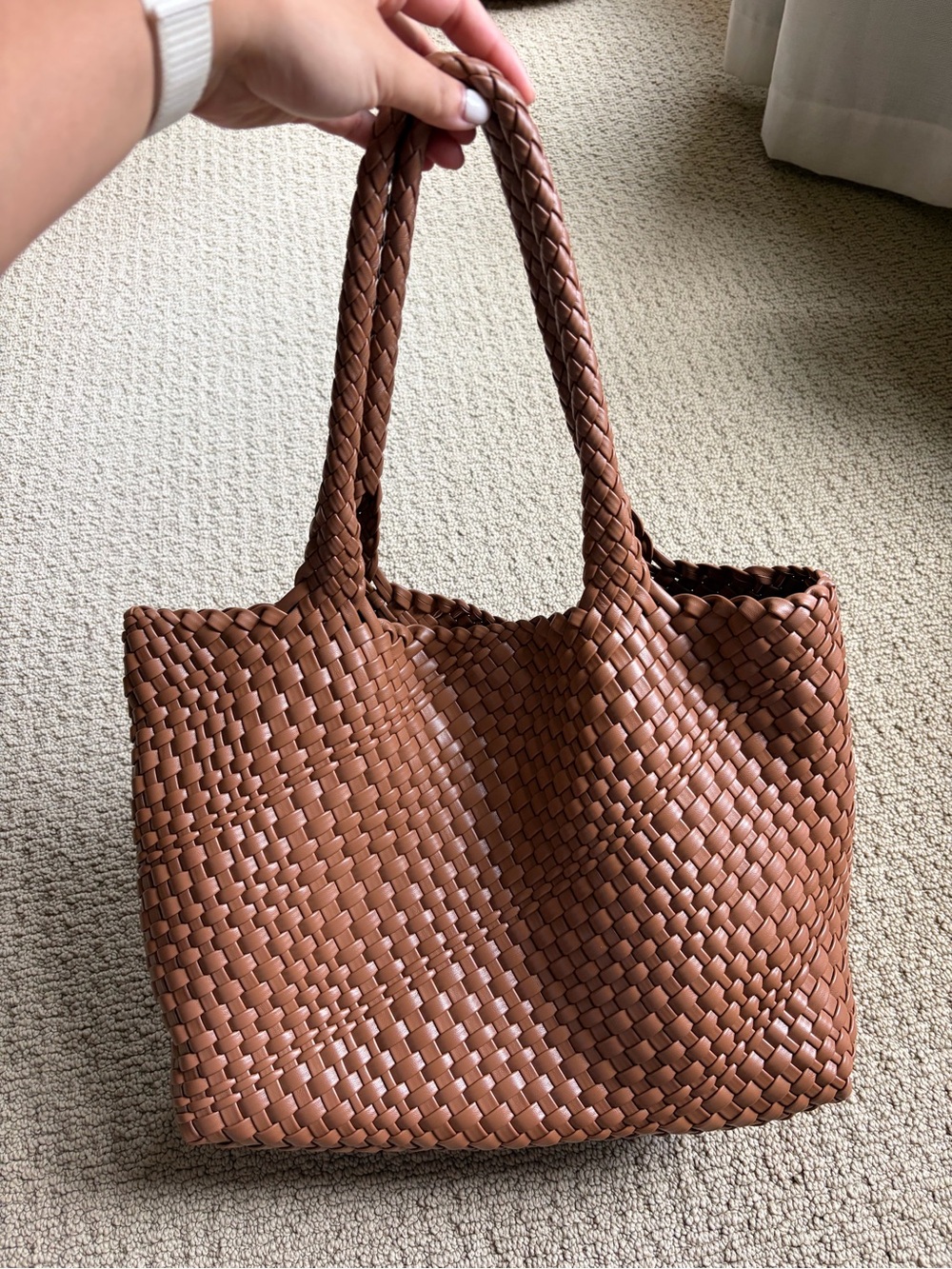 Woven tote